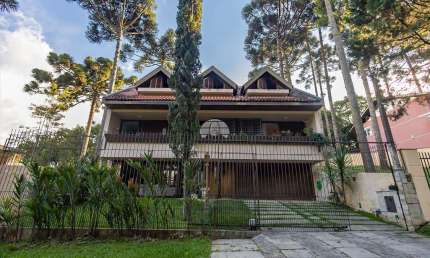 Casa com 4 quartos à venda na Rua do Cedro, 33, Barreirinha, Curitiba, 550 m2 por R$ 2.300.000