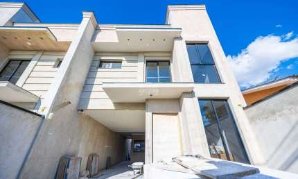 Casa com 3 quartos à venda na Rua Espírito Santo, 459, Iguaçu, Araucária, 158 m2 por R$ 960.000