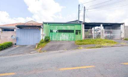 Casa com 2 quartos à venda na Rua Saíra, 441, Capela Velha, Araucária, 180 m2 por R$ 260.000
