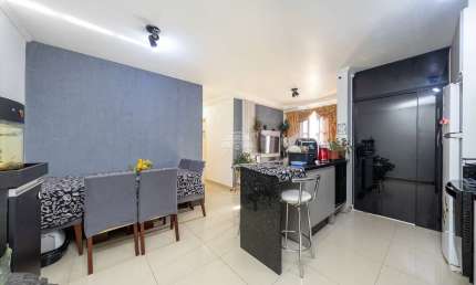 Apartamento com 3 quartos à venda na Rua Pelicano, 1095, Capela Velha, Araucária, 63 m2 por R$ 245.000