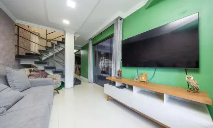 Casa com 3 quartos à venda na Rua Paranapanema, 390, Iguaçu, Araucária, 130 m2 por R$ 650.000