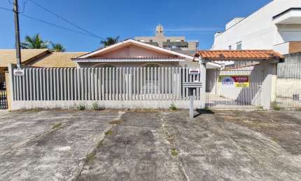 Casa com 4 quartos à venda na Rua Nossa Senhora Do Rocio, 333, Centro, Guaratuba, 143 m2 por R$ 540.000