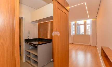 Apartamento com 1 quarto à venda na Praça Zacarias, 46, Centro, Curitiba, 46 m2 por R$ 480.000
