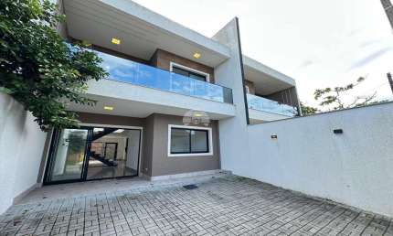 Casa com 4 quartos à venda na Avenida Mandaguari, 271, Riviera, Matinhos, 185 m2 por R$ 1.499.900