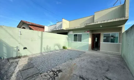 Casa com 2 quartos à venda na Rua dos Beijos, 163, Saint Etiene, Matinhos, 48 m2 por R$ 460.000