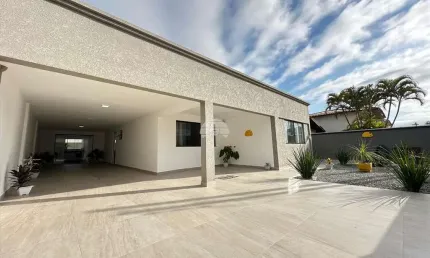 Casa com 5 quartos à venda na Rua Osíris Ricardo Dos Santos, 899, Solymar, Matinhos, 240 m2 por R$ 1.890.000