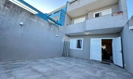 Casa com 3 quartos à venda na Avenida Paranaguá, 11037, Balneário Caravelas, Matinhos, 150 m2 por R$ 690.000