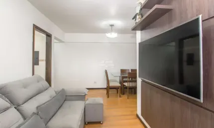 Apartamento com 2 quartos à venda na Rua Jorge Bonn, 146, Bacacheri, Curitiba, 53 m2 por R$ 315.000