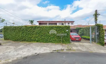 Casa com 5 quartos à venda na Rua João José Thauny, 100, Bacacheri, Curitiba, 146 m2 por R$ 800.000