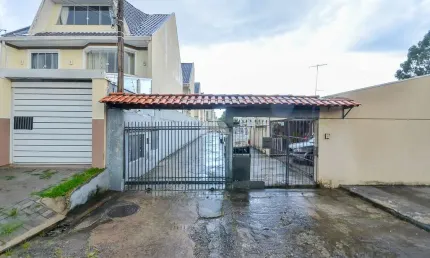 Casa em condomínio fechado com 3 quartos à venda na Rua Macapá, 430, Tingui, Curitiba, 140 m2 por R$ 680.000