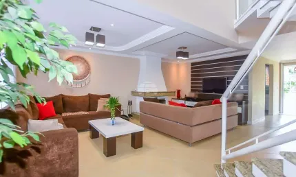 Casa com 5 quartos à venda na Rua Carlota Straube de Araújo, 1193, Boa Vista, Curitiba, 229 m2 por R$ 1.750.000