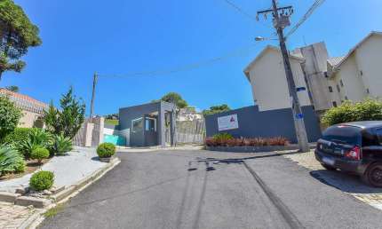 Apartamento com 3 quartos à venda na Rua Lima, 12, Campo Pequeno, Colombo, 53 m2 por R$ 208.000