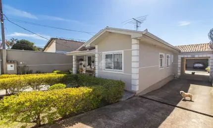 Casa com 3 quartos à venda na rua ipiranga, 577, capão raso, curitiba, 120 m2 por r$ 899.000