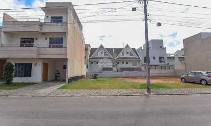 Terreno em condomínio fechado à venda na Rua Reinaldo Stocco, 546, Pinheirinho, Curitiba, 105 m2 por R$ 330.000