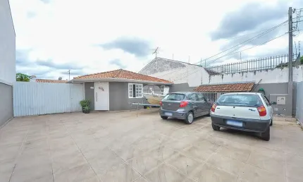Casa com 4 quartos à venda na Rua João Barbosa de Almeida, 158, Xaxim, Curitiba, 180 m2 por R$ 790.000