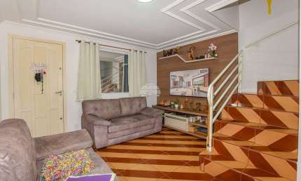 Casa com 2 quartos à venda na Rua Tenente Martinho d'Oliveira, 28, Cidade Industrial, Curitiba, 68 m2 por R$ 380.000