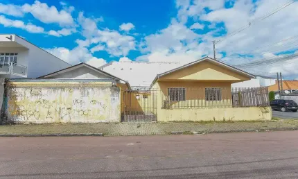 Casa com 4 quartos à venda na Rua Afonso Bandeira, 219, Umbará, Curitiba, 114 m2 por R$ 480.000