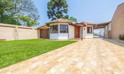 Casa com 3 quartos à venda na Rua Jocelin Walton Schiavon, 192, Pinheirinho, Curitiba, 180 m2 por R$ 1.150.000