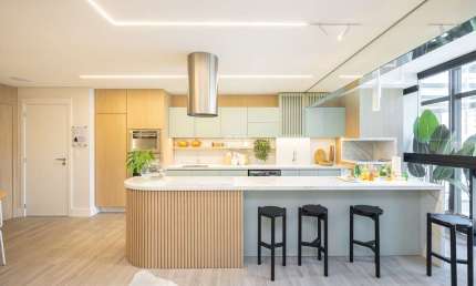 Apartamento com 4 quartos à venda na Rua Luiz Ronaldo Canalli, 3016, Campo Comprido, Curitiba, 66 m2 por R$ 549.000