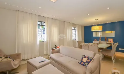 Casa com 6 quartos à venda na Rua Jurandir A. Loro, 443, Bacacheri, Curitiba, 229 m2 por R$ 999.000