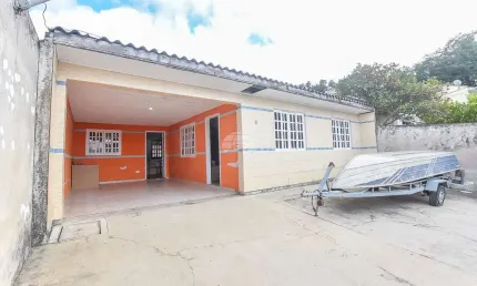 Casa com 2 quartos à venda na Rua Roncador, 6, Cidade Industrial, Curitiba, 95 m2 por R$ 450.000