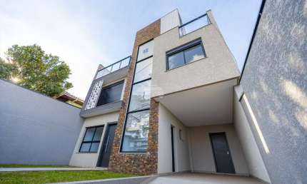 Casa com 3 quartos à venda na Travessa São Lucas, 33, Barreirinha, Curitiba, 210 m2 por R$ 1.199.000