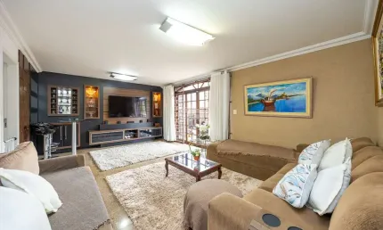 Casa com 4 quartos à venda na rua pedro klassa, 131, santo inácio, curitiba, 215 m2 por r$ 1.850.000