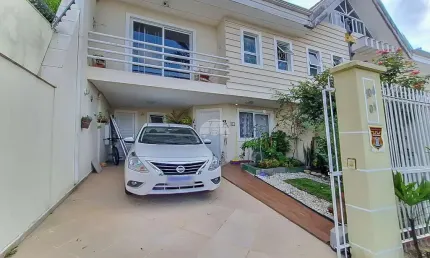 Casa com 3 quartos à venda na Rua Odete Laura Foggiato, 104, Atuba, Curitiba, 114 m2 por R$ 599.000