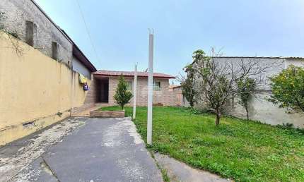 Casa com 2 quartos à venda na Rua Gilberto Bolívar Sander, 87, Miringuava, São José dos Pinhais, 65 m2 por R$ 274.710