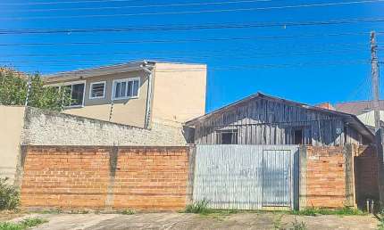 Casa com 2 quartos à venda na Rua Heitor Villa-Lobos, 458, Guarani, Colombo por R$ 225.000