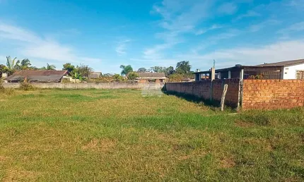 Terreno à venda na Rua Água Verde, S/N, Piçarras, Guaratuba, 581 m2 por R$ 99.900