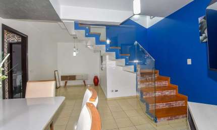 Casa em condomínio fechado com 3 quartos à venda na Rua Francisco Lourenço Johnscher, 544, Boqueirão, Curitiba, 83 m2 por R$ 590.000
