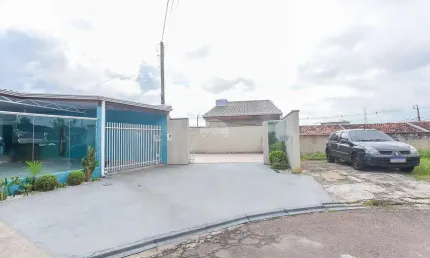Casa com 3 quartos à venda na Rua Guatambú, 50, Eucaliptos, Fazenda Rio Grande, 51 m2 por R$ 290.000