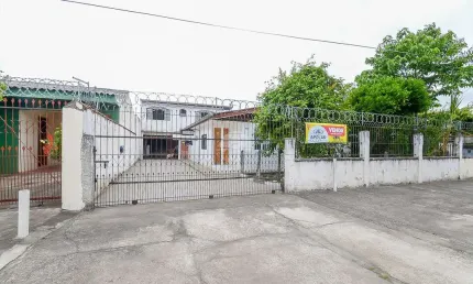 Casa com 2 quartos à venda na Rua Monteiro Lobato, 58, Vargem Grande, Pinhais, 115 m2 por R$ 450.000