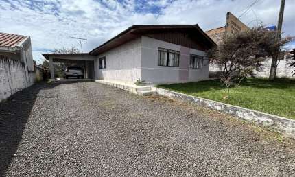 Casa com 3 quartos à venda na Avenida Presidente Castelo Branco, 448, Morro Alto, Guarapuava, 90 m2 por R$ 330.000