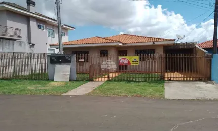 Casa com 4 quartos à venda na Rua Vinicius de Moraes, 357, São Cristóvão, Guarapuava, 99 m2 por R$ 560.000