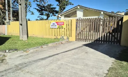 Casa com 4 quartos à venda na rua la paz, 461, nereidas, guaratuba, 120 m2 por r$ 395.000
