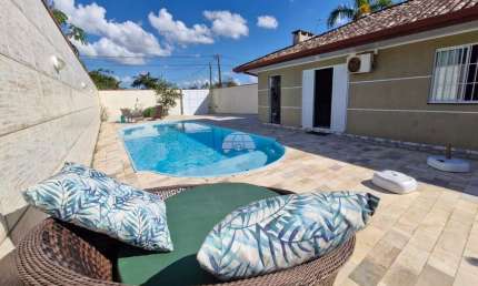Casa com 4 quartos à venda na Avenida Alvorada Do Sul, 489, Coroados, Guaratuba, 271 m2 por R$ 699.000