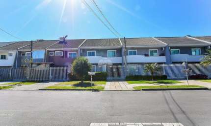 Casa em condomínio fechado com 3 quartos à venda na Rua Frederico Maurer, 2103, Hauer, Curitiba, 150 m2 por R$ 750.000