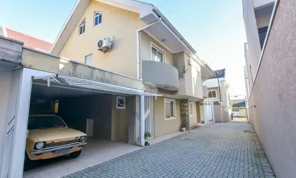 Casa em condomínio fechado com 3 quartos à venda na Rua Tenente Tito Teixeira de Castro, 2177, Boqueirão, Curitiba, 150 m2 por R$ 680.000