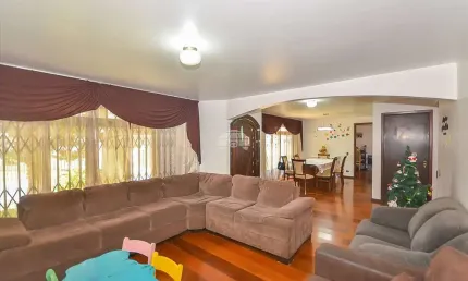 Casa com 6 quartos à venda na Rua Oscar Wilde, 1121, Lindóia, Curitiba, 250 m2 por R$ 1.150.000