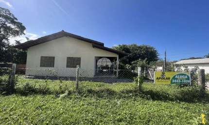 Casa com 3 quartos para alugar na RUA JERIVA, 236, Figueira de Itapoá II, Itapoá, 133 m2 por R$ 2.397