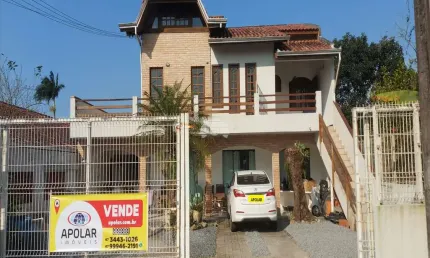 Casa com 5 quartos à venda na Rua Lindóia, 467, Itapema do Norte, Itapoá, 300 m2 por R$ 970.000