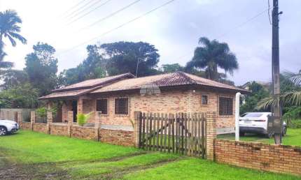 Casa com 3 quartos à venda na Rua Rouxinol, 64, Praia das Palmeiras, Itapoá, 121 m2 por R$ 850.000