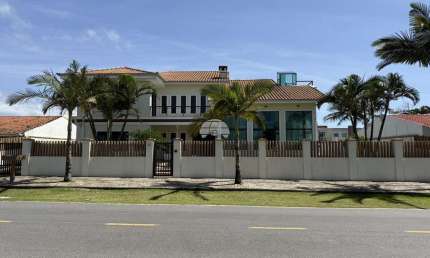 Casa com 6 quartos à venda na Rua 510 - Álamo, 82, Rainha do Mar, Itapoá, 469 m2 por R$ 4.750.000