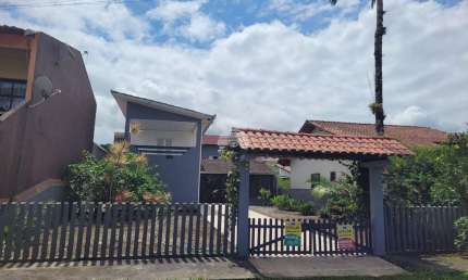 Casa com 3 quartos para alugar na Rua Presidente Lincoln, 952, Cambijú, Itapoá, 191 m2 por R$ 2.390