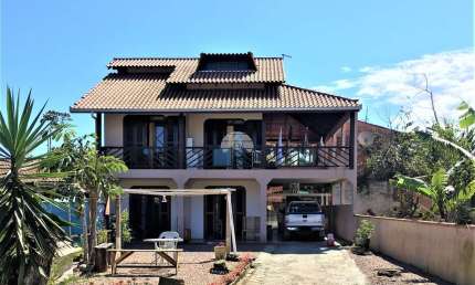 Casa com 4 quartos à venda na Rua Rio Azul, 710, Princesa do Mar, Itapoá, 270 m2 por R$ 650.000