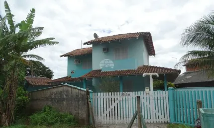 Casa com 2 quartos para alugar na avenida beira mar v, 1990, figueira do pontal, itapoá, 70 m2 por r$ 1.652