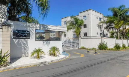 Apartamento com 2 quartos à venda na Rua Adir Pedroso, 570, Afonso Pena, São José dos Pinhais, 44 m2 por R$ 200.000