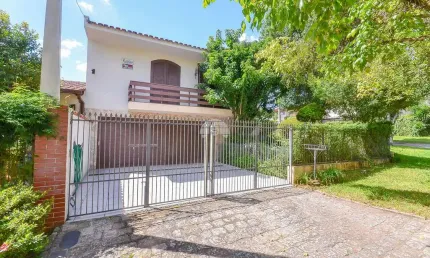 Casa com 4 quartos à venda na rua doutor nelson de souza pinto, 391, são lourenço, curitiba, 332 m2 por r$ 1.100.000
